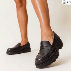 Chunky Leather Black Loafers size 9